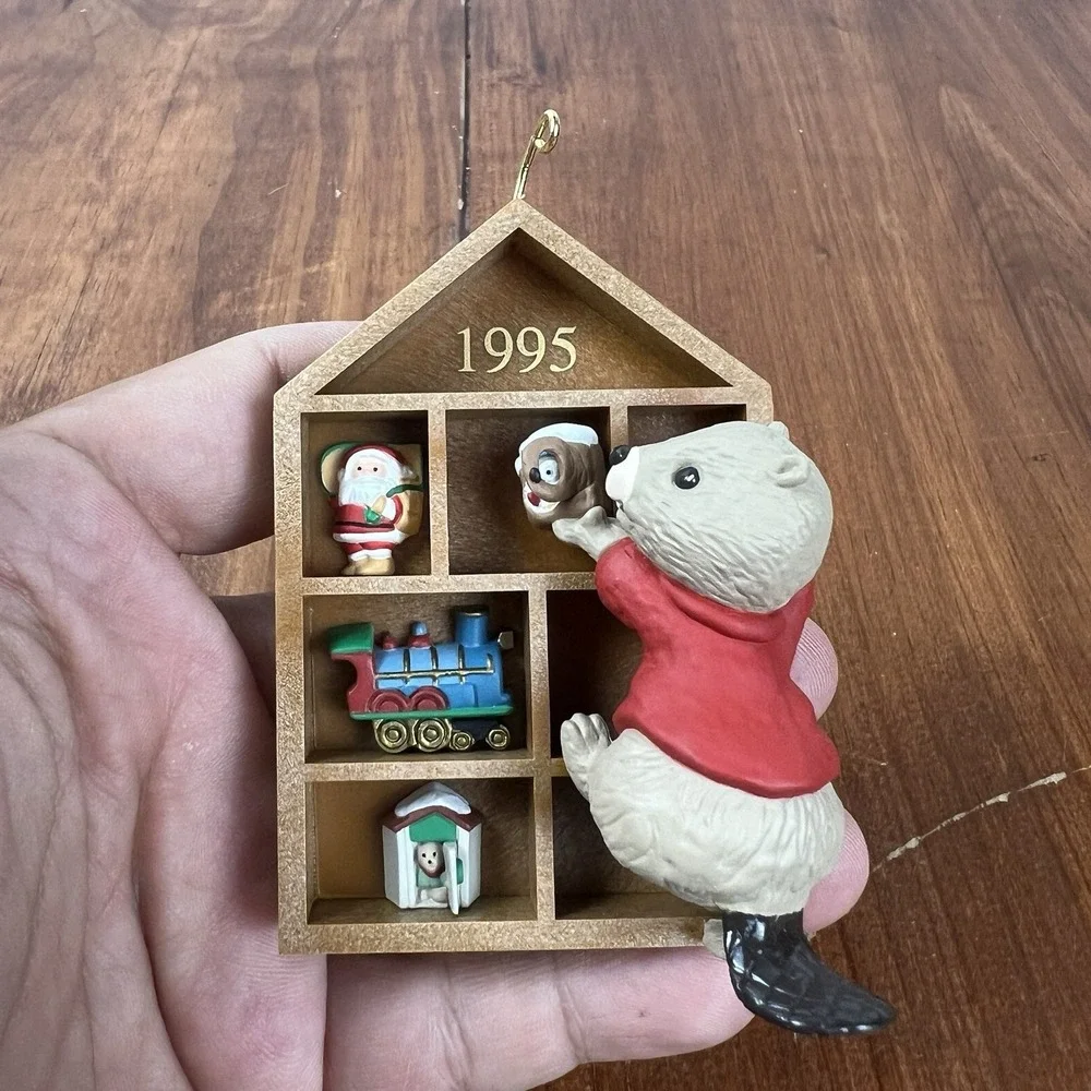 Hallmark Collecting Memories Keepsake Collectors Club Membership Ornament 1995